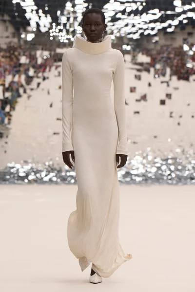 Look 47